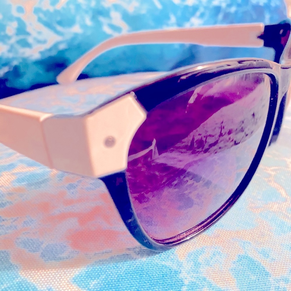 NEW WHITE SUNGLASSES - Picture 4 of 4